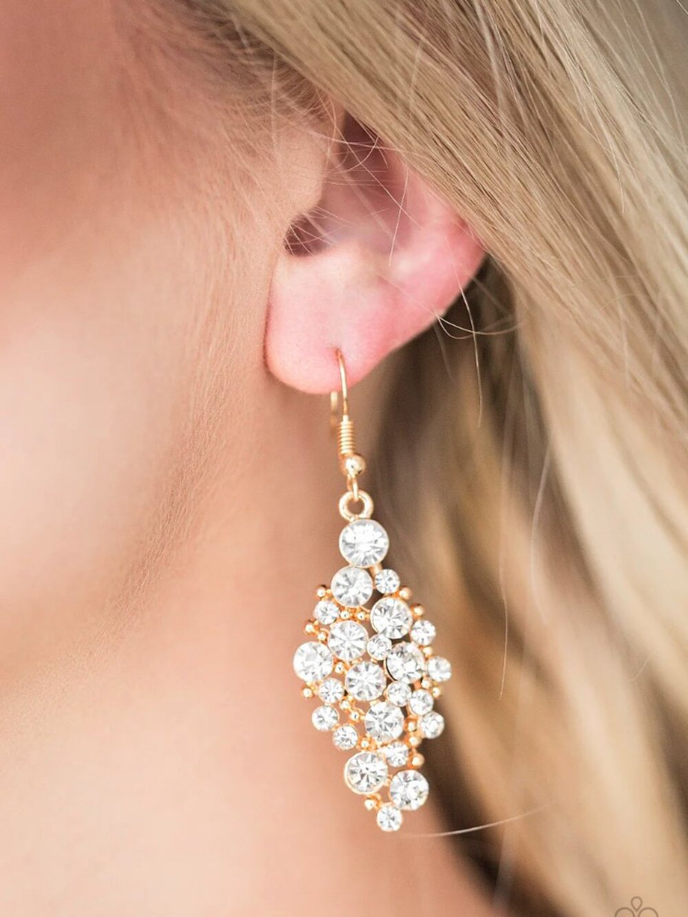 Paparazzi Jewelry Accessories - Cosmically Chic - Gold Earrings - Vintage